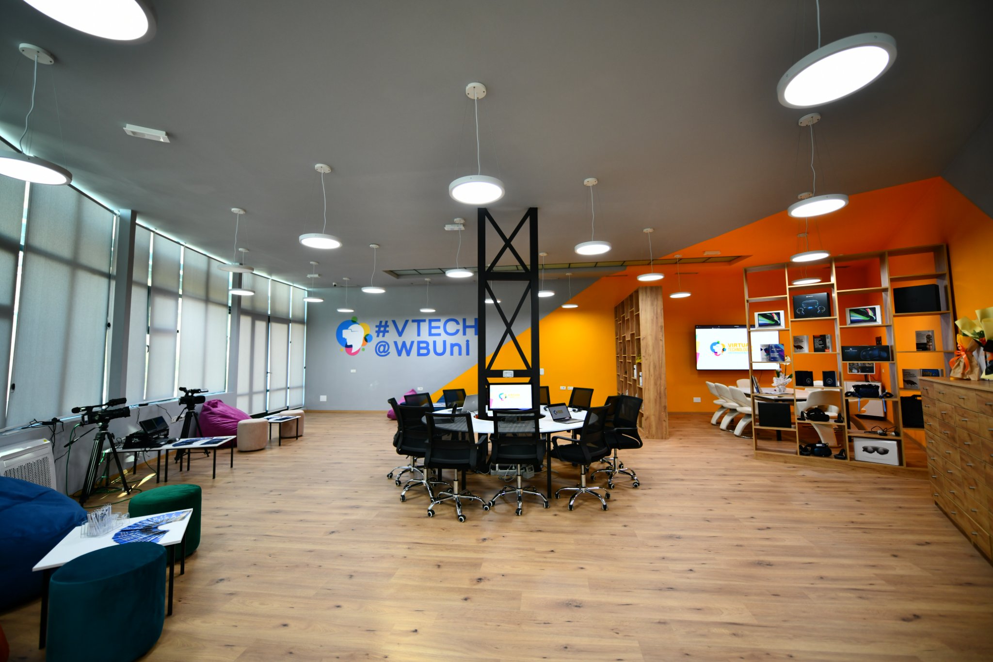 Modern university tech lab